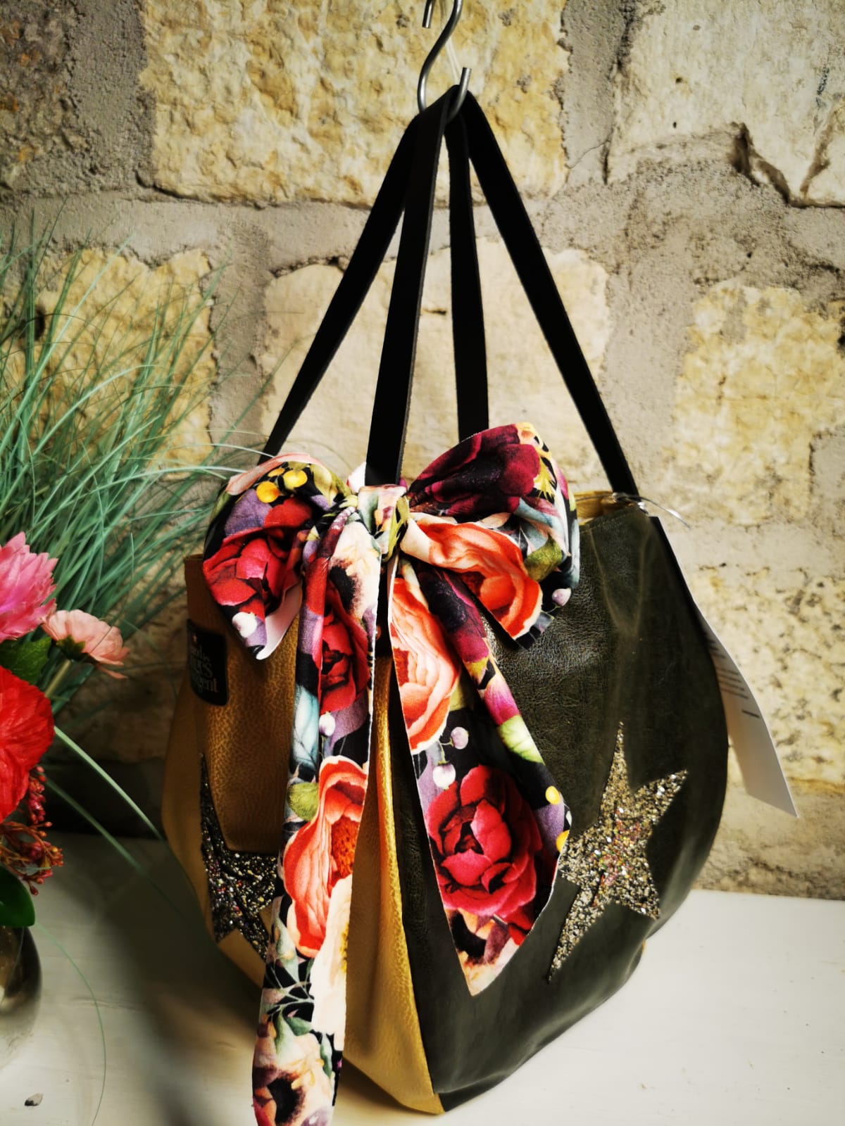 Sac baluchon en simili & gros nœud – Image 9