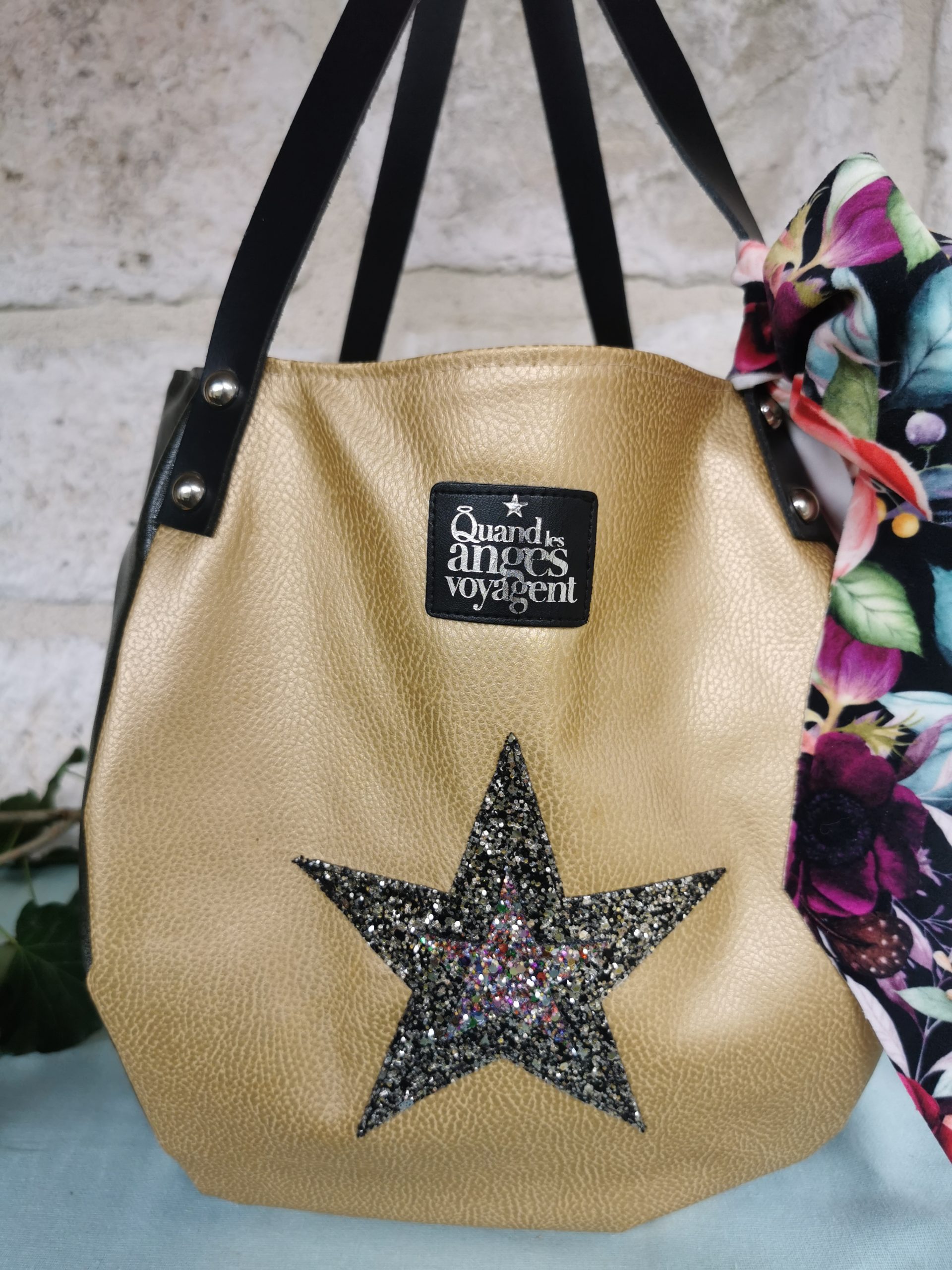 Sac baluchon en simili & gros nœud – Image 19