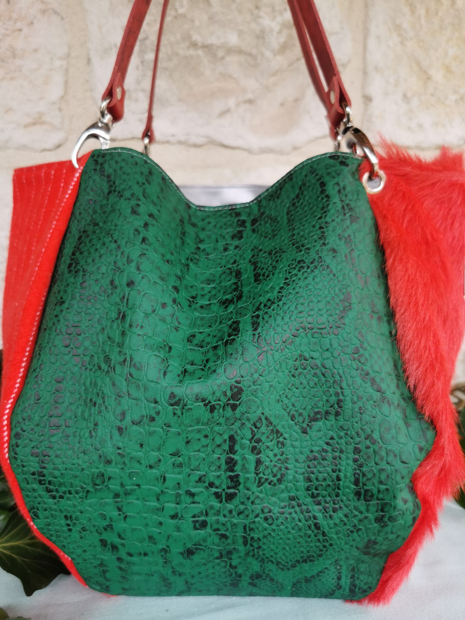 Sac baluchon simili et fausse fourrure... – Image 9